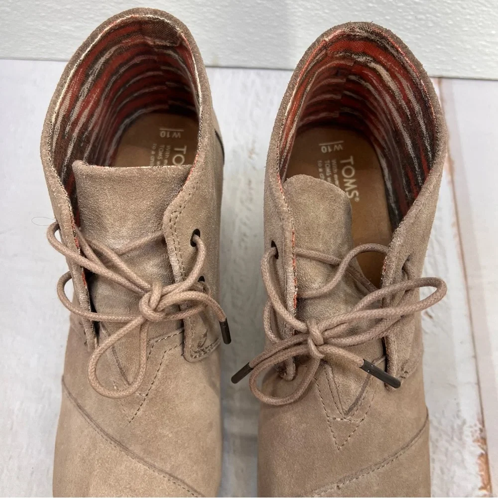 TOMS Women's Black Suede Desert Wedges SIZE‎ 10